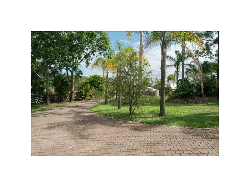 Highland Park QLD 4211