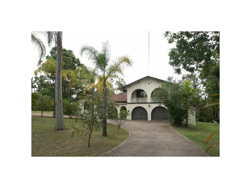 Highland Park QLD 4211
