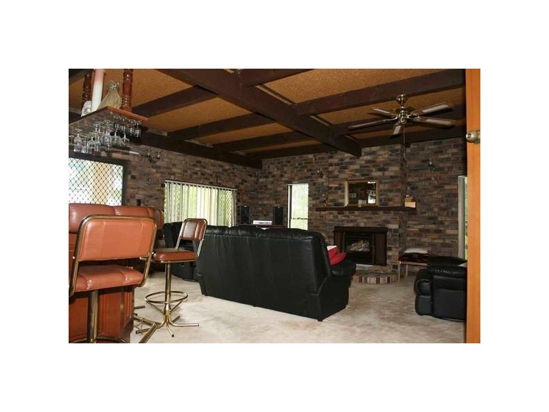 Highland Park QLD 4211