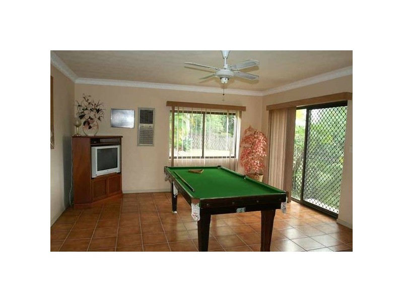 Highland Park QLD 4211