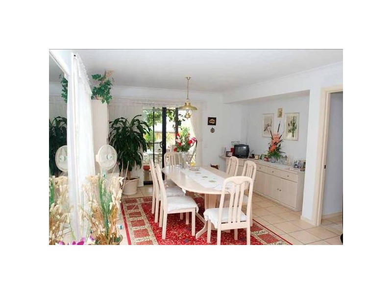 Highland Park QLD 4211