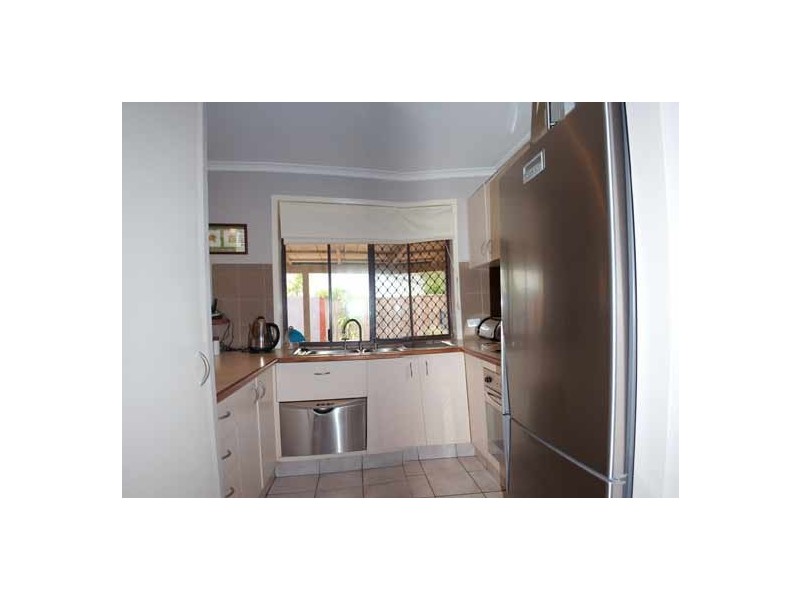 2 Burn Court, Nerang QLD 4211