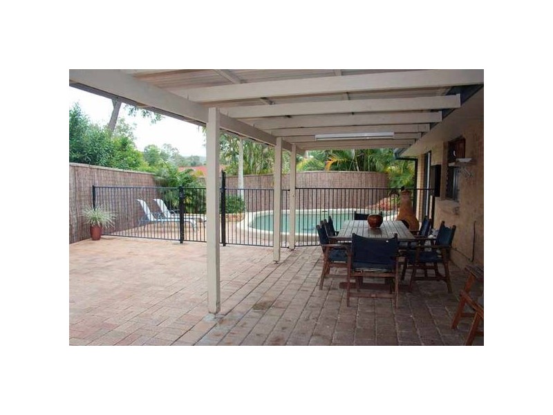 2 Burn Court, Nerang QLD 4211