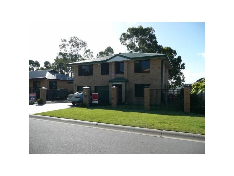 Highland Park QLD 4211