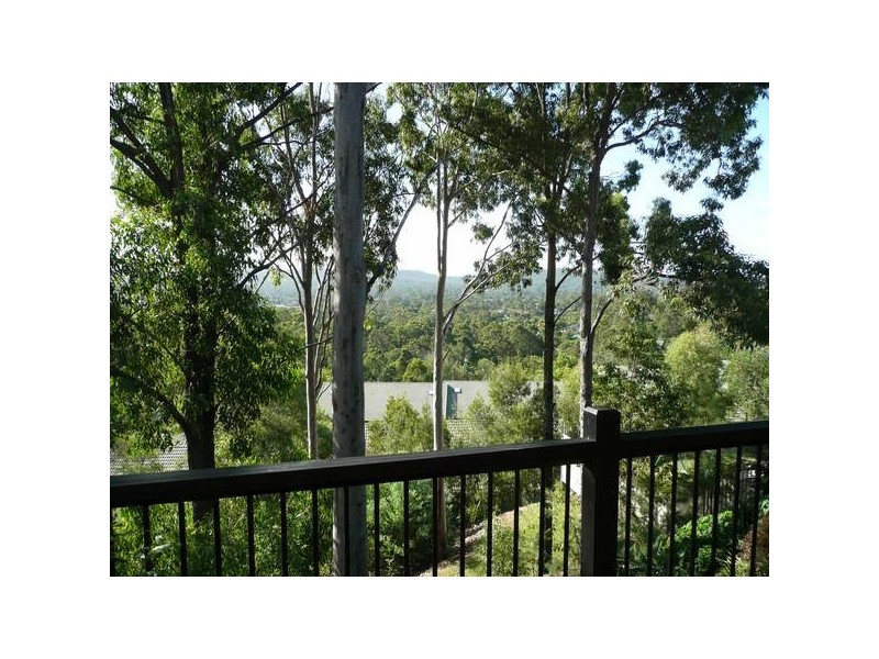 Highland Park QLD 4211