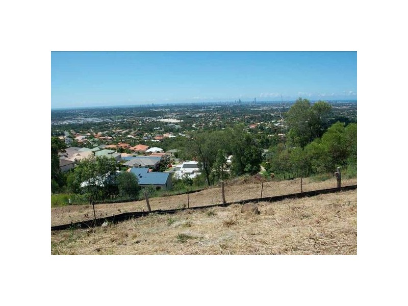 Highland Park QLD 4211