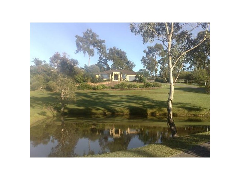 10 Ibrox Park Court, Nerang QLD 4211