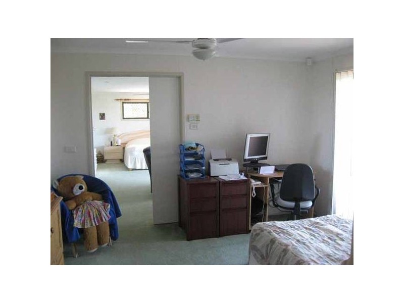 Gaven QLD 4211