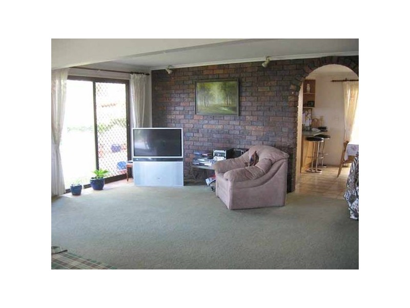 Gaven QLD 4211