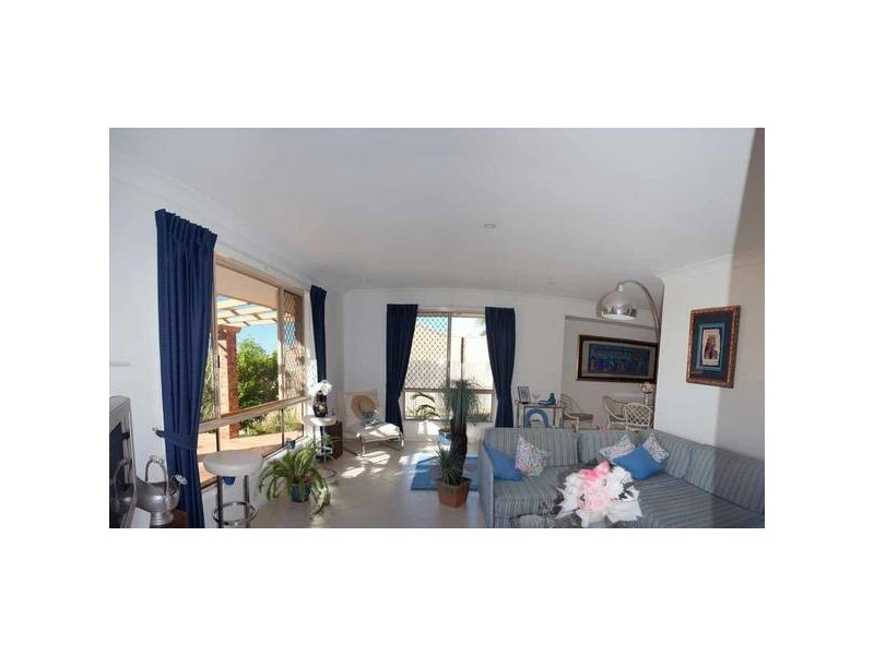 Highland Park QLD 4211