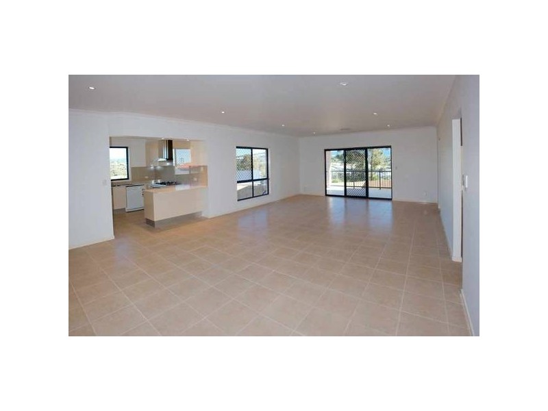 Carrara QLD 4211