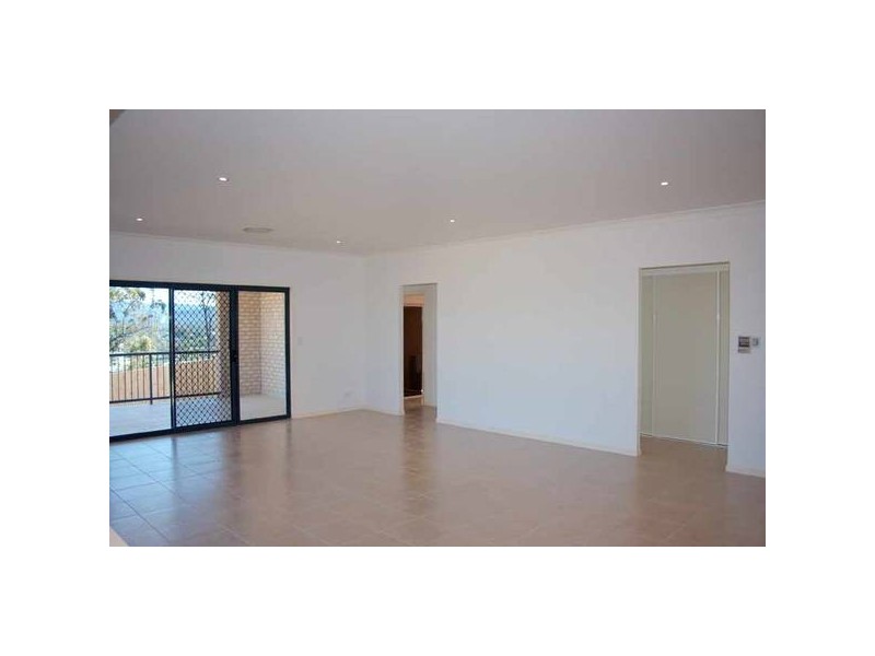 Carrara QLD 4211