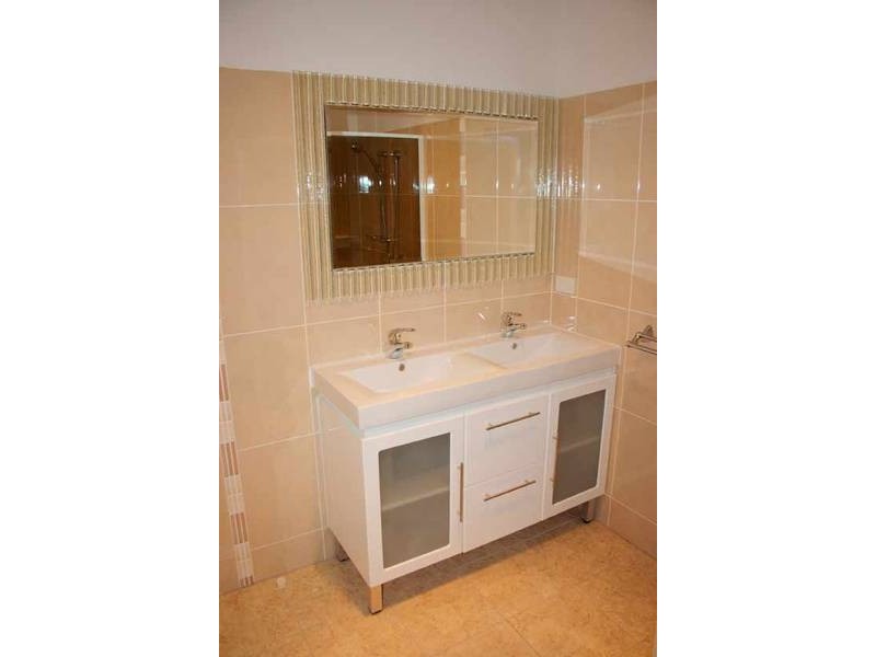 Carrara QLD 4211
