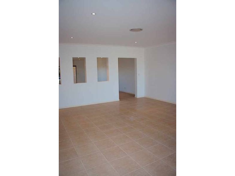 Carrara QLD 4211