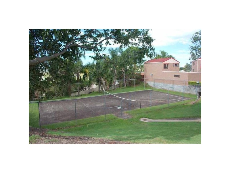 Highland Park QLD 4211