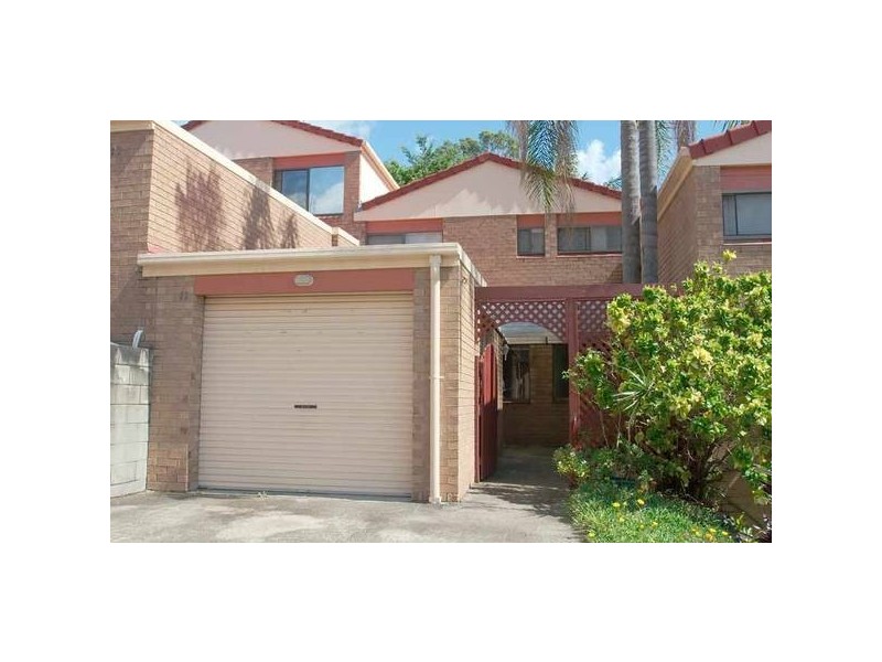 Highland Park QLD 4211