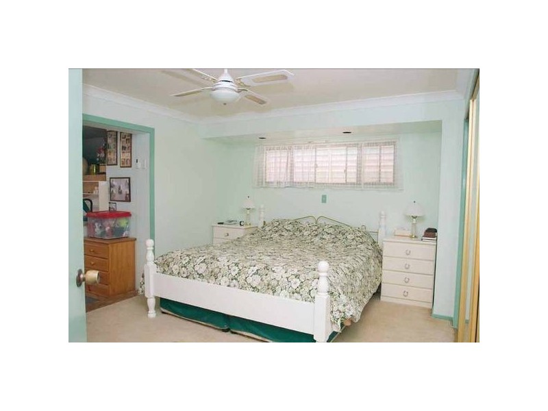 Highland Park QLD 4211