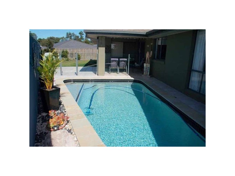 Highland Park QLD 4211