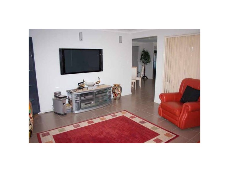 Highland Park QLD 4211