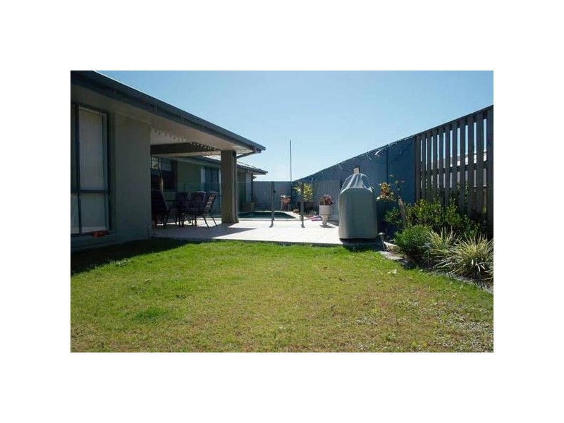 Highland Park QLD 4211