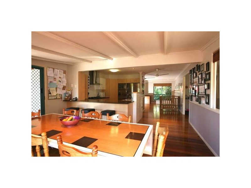 Highland Park QLD 4211