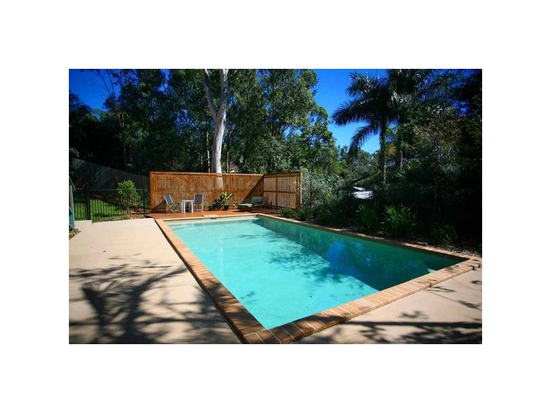 Highland Park QLD 4211