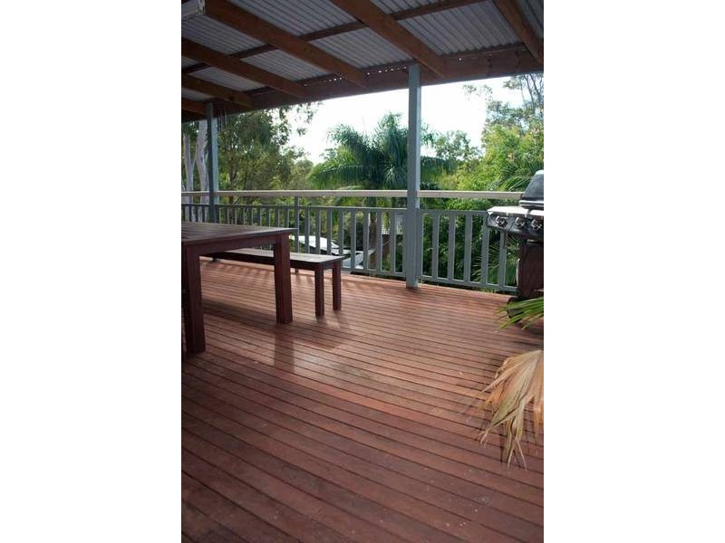 Highland Park QLD 4211