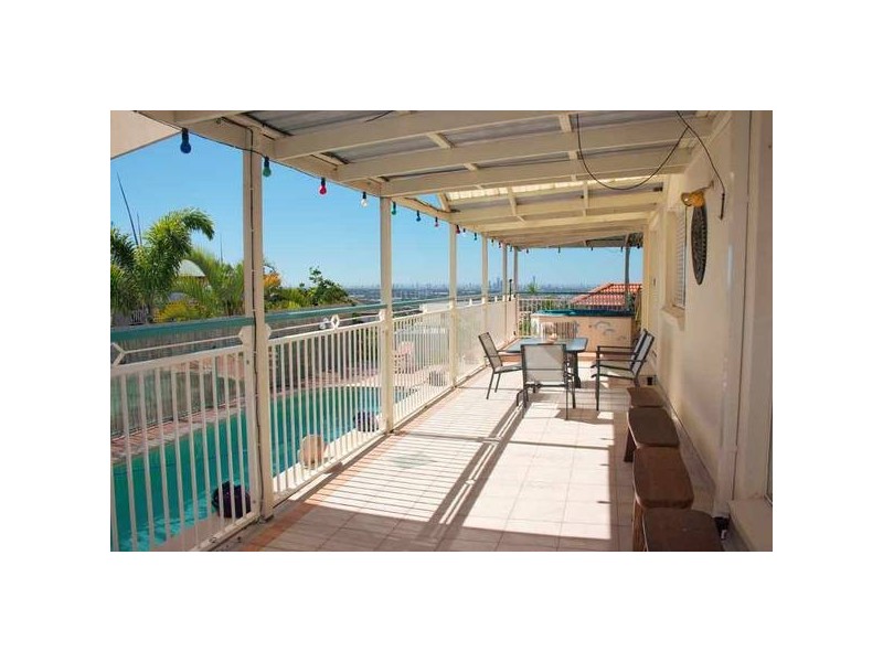 Highland Park QLD 4211