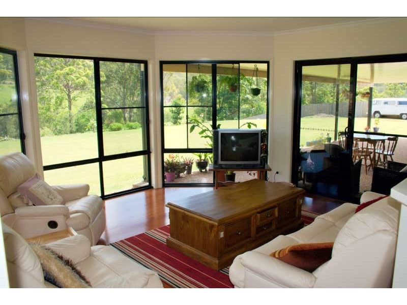 Mount Nathan QLD 4211