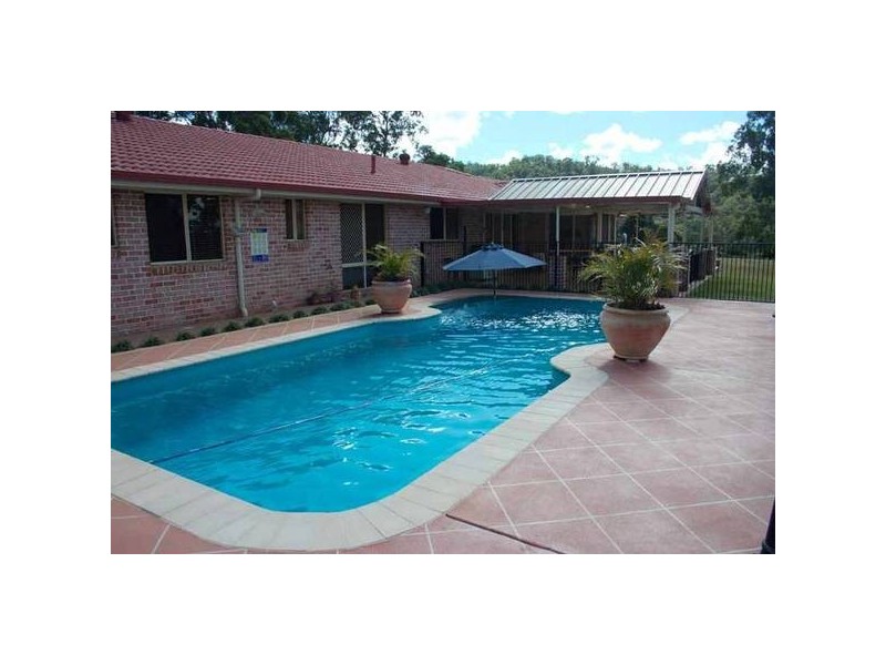 Advancetown QLD 4211