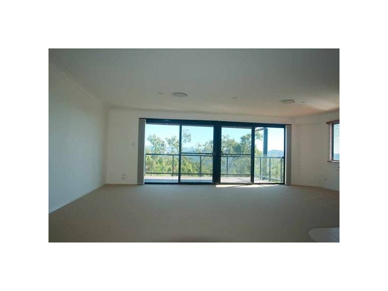 Highland Park QLD 4211