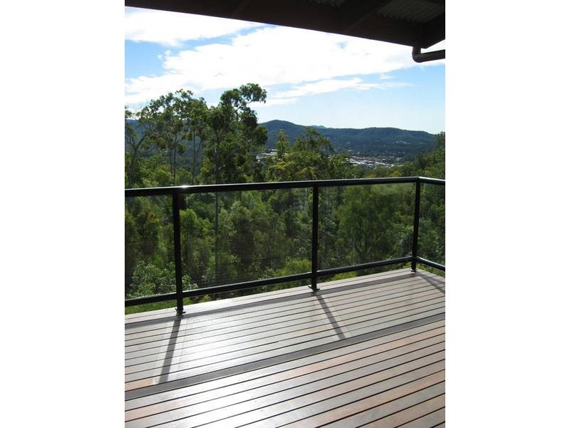 Highland Park QLD 4211