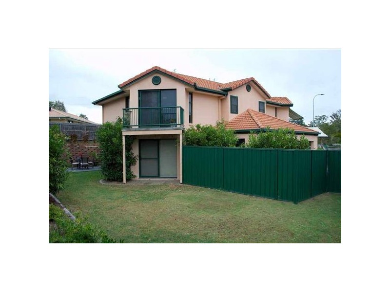 1/268 Napper Road, Arundel QLD 4214