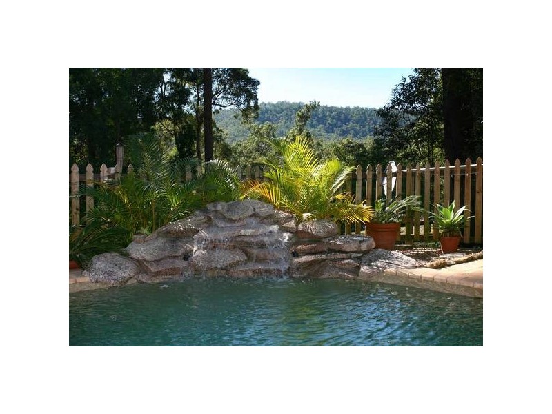 Mount Nathan QLD 4211