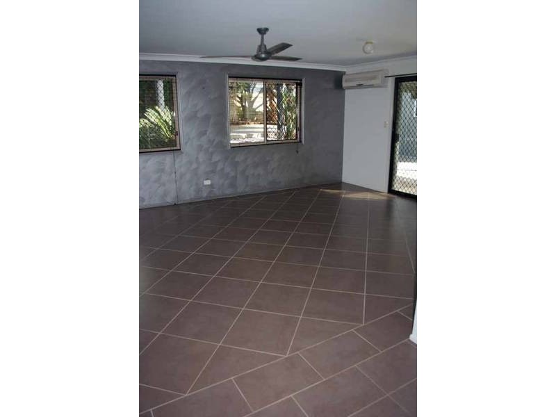 Carrara QLD 4211