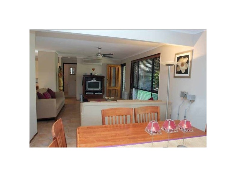 Highland Park QLD 4211