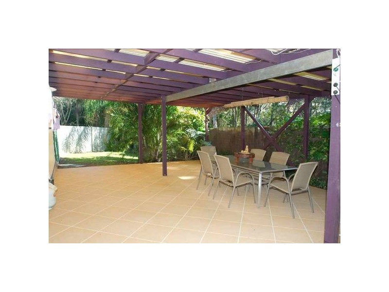 Highland Park QLD 4211