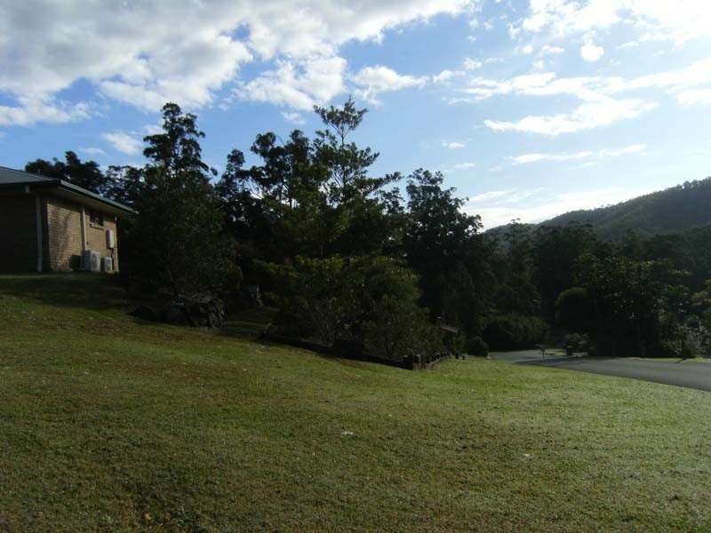 1 Eden Park Court, Mount Nathan QLD 4211