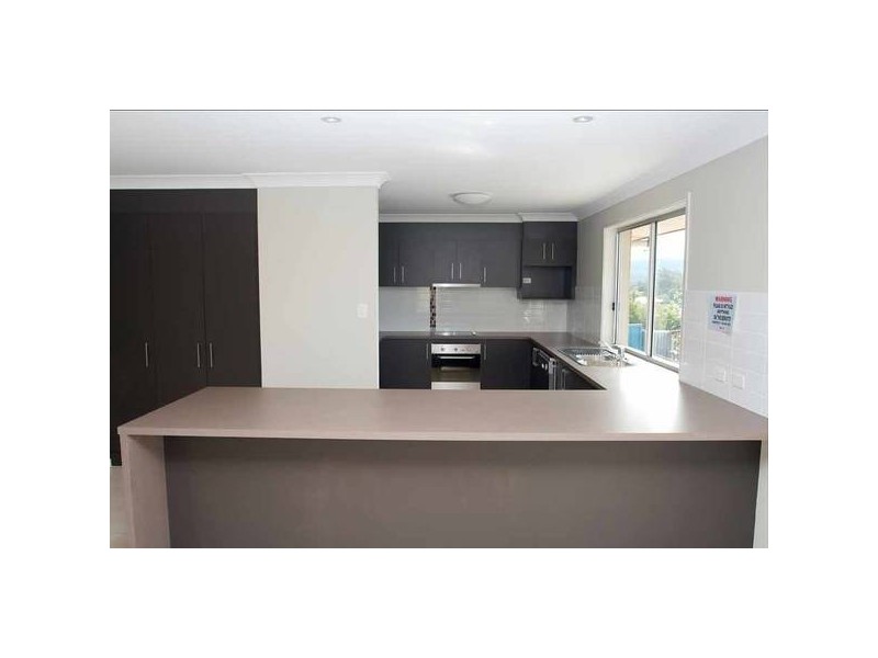 Highland Park QLD 4211