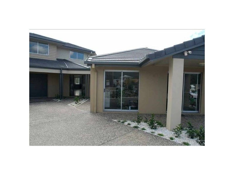 Highland Park QLD 4211