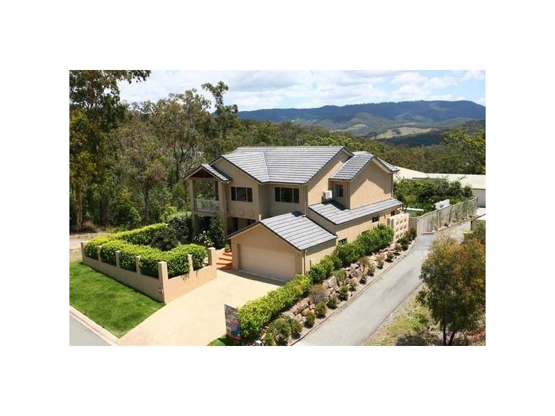 Highland Park QLD 4211