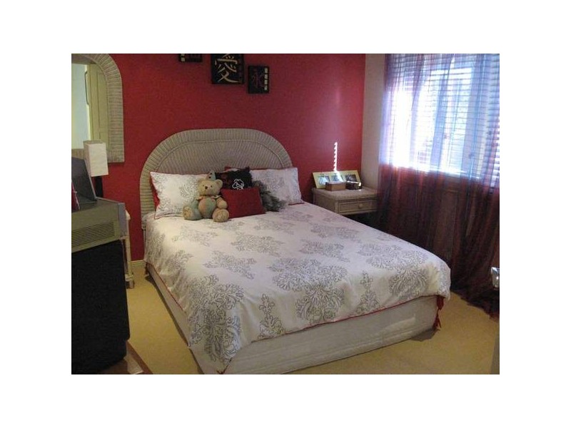 Highland Park QLD 4211