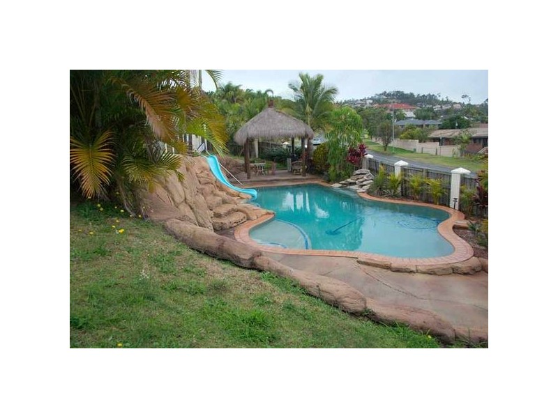 Highland Park QLD 4211