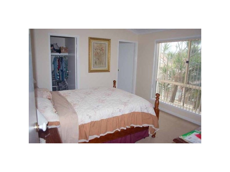 Highland Park QLD 4211