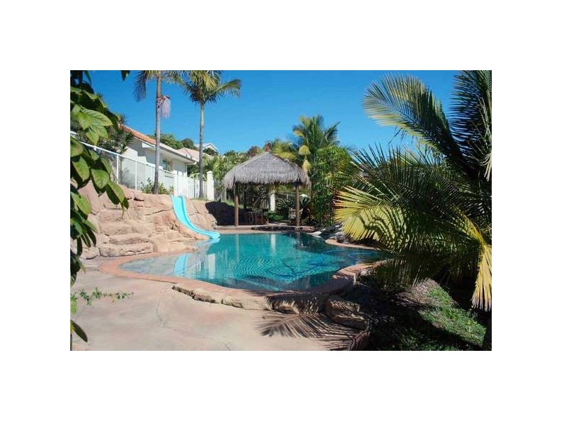 Highland Park QLD 4211