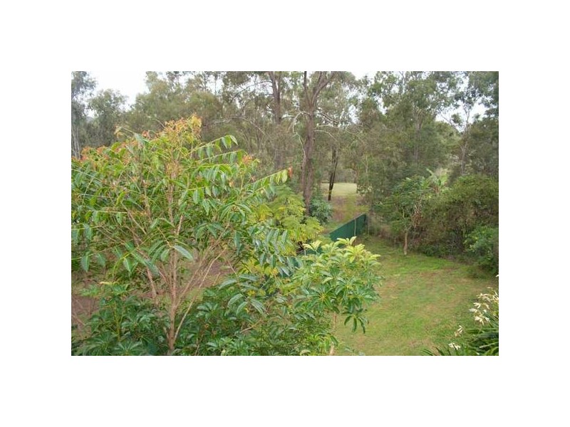 Highland Park QLD 4211