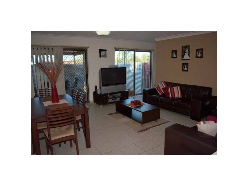 Highland Park QLD 4211