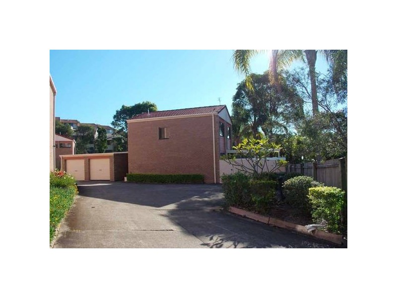 Highland Park QLD 4211