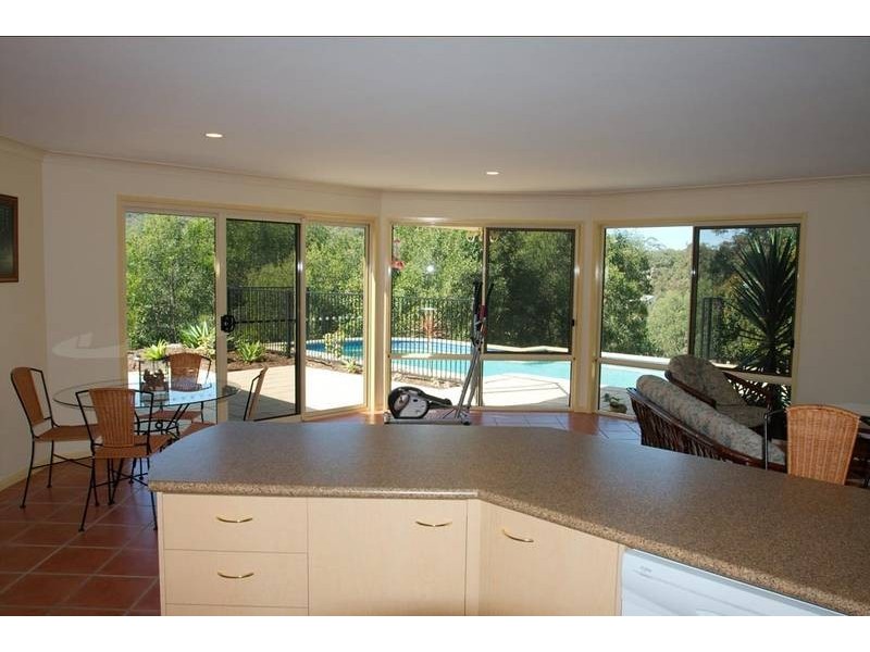 2 Eden Park Court, Mount Nathan QLD 4211