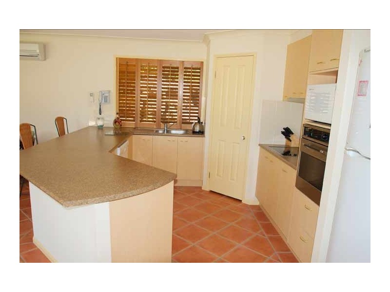 2 Eden Park Court, Mount Nathan QLD 4211